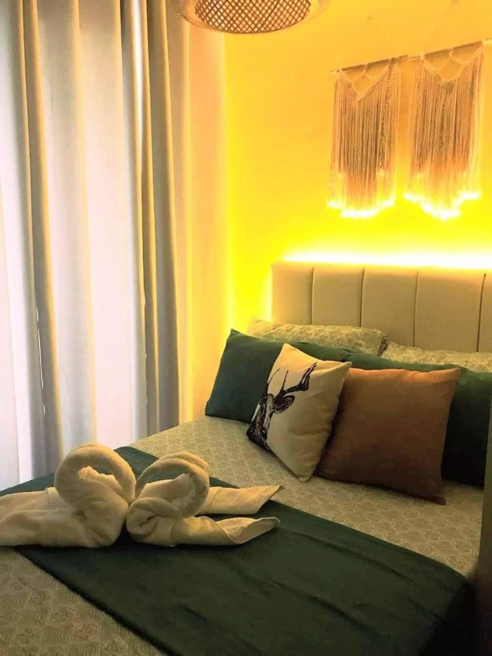 Summer10Th Pinesuites Scandi Minimalist Deluxe Tagaytay City Exterior foto